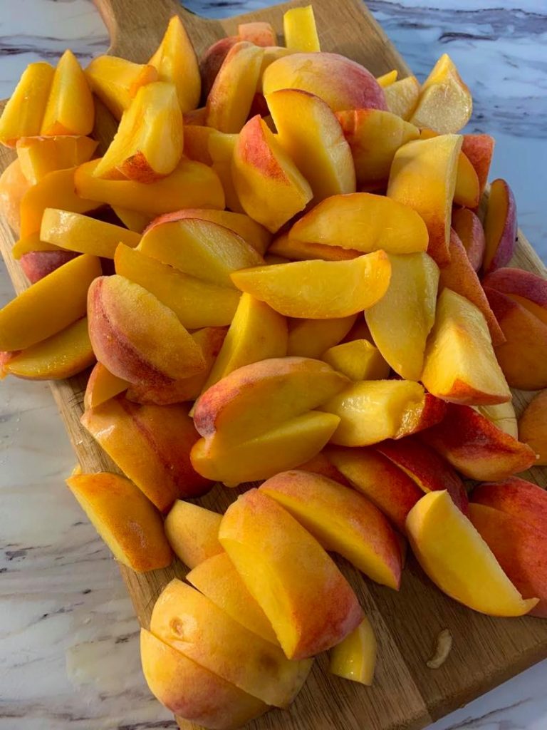 Vegan Peach Crisp Jars (6 Ingredients, Oil Free) PlantYou