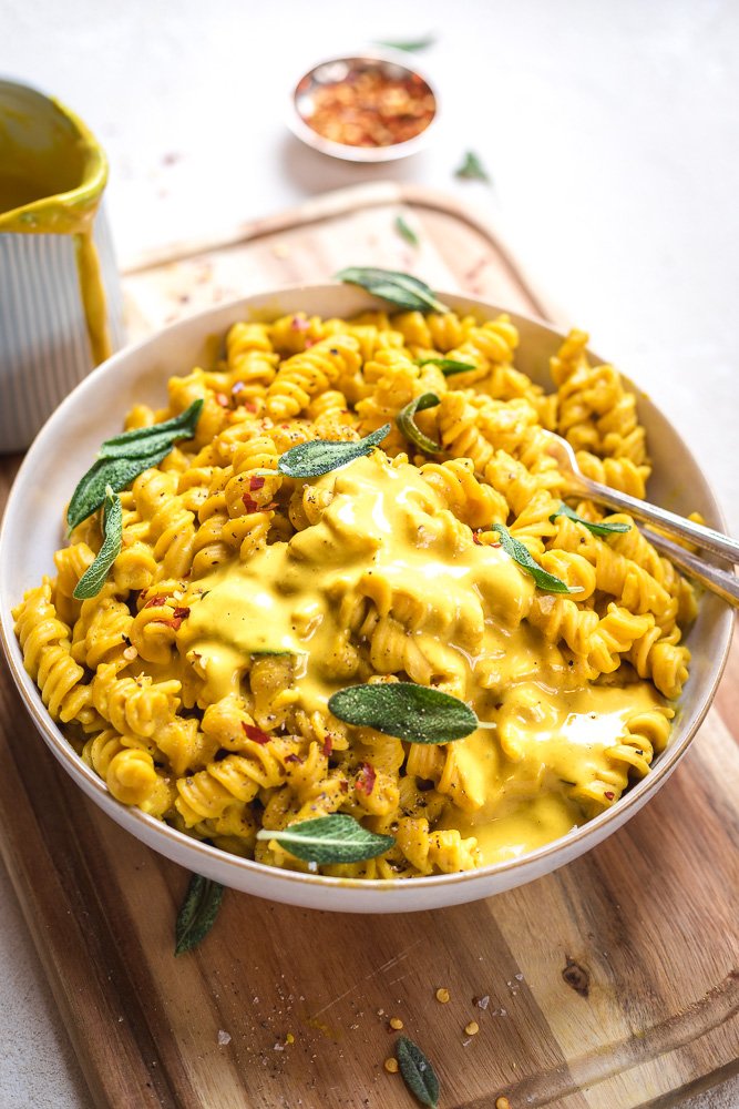 easy vegan mac and cheese nutritional yeast men