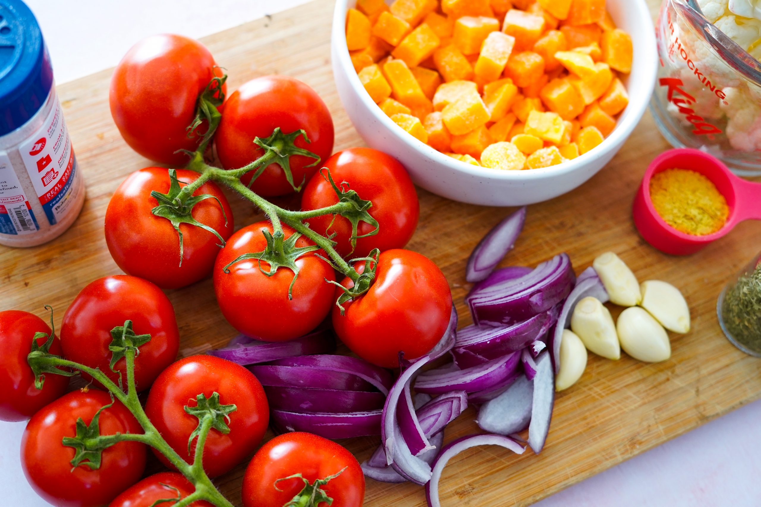 One-Pan Vegetable Soup - PlantYou