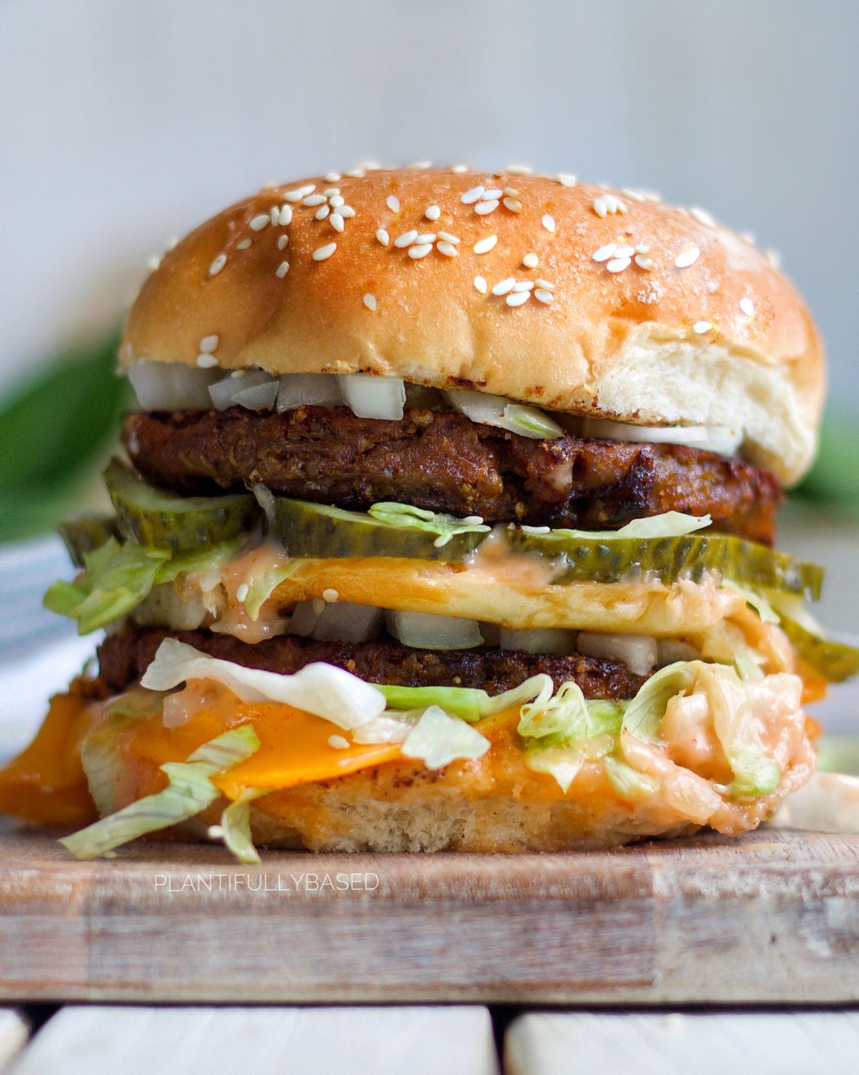 the-best-plant-based-burger-recipes-plantyou