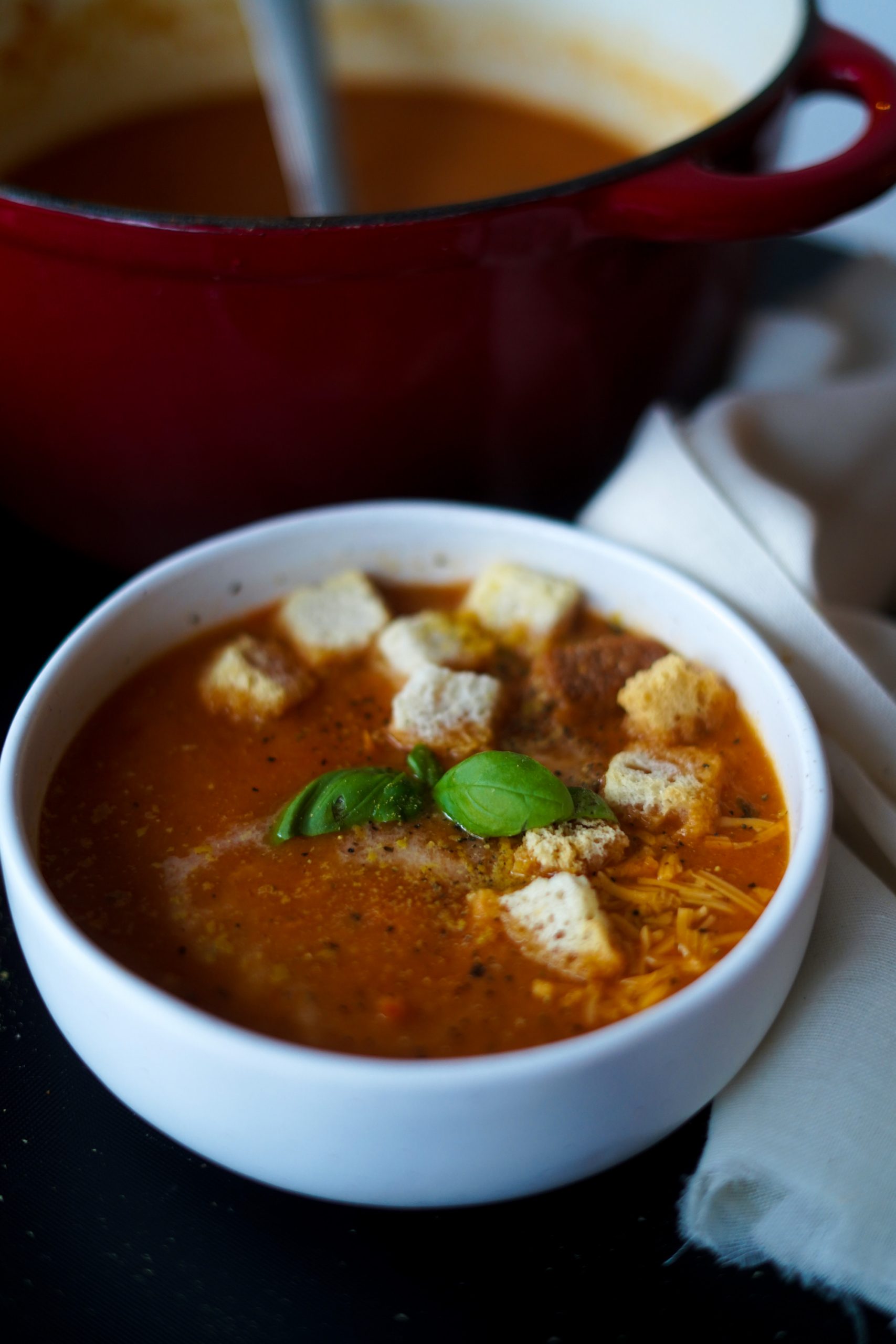 Roasted Garlic and Tomato Bisque