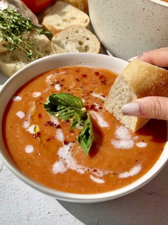 roasted garlic tomato soup