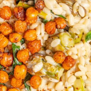 close up of creamy lemon orzo