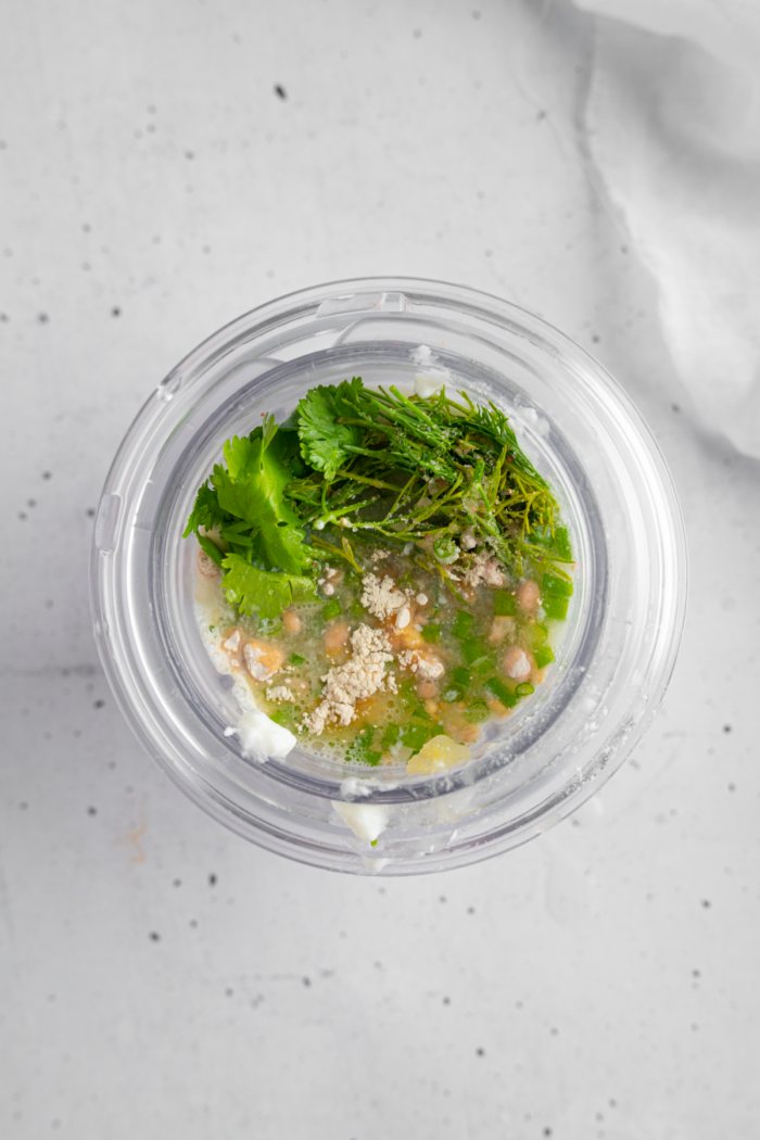 Vegan ranch ingredients in a high speed blender.