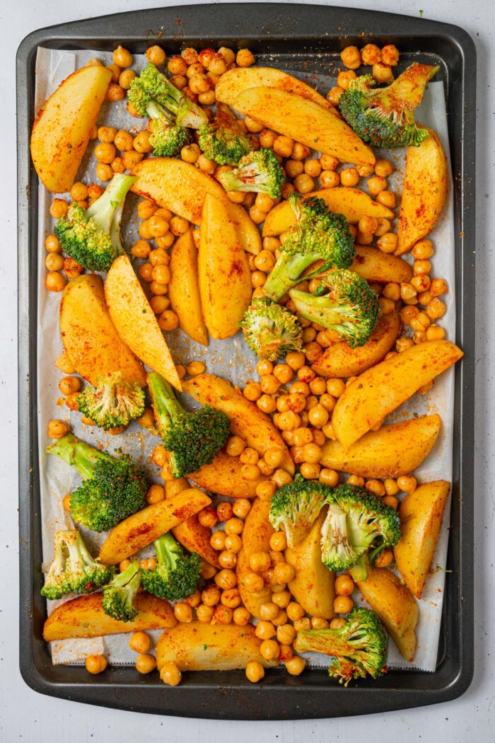 Potatoes, chickpeas and broccoli tossed with spices.
